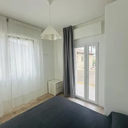 Apartment Verga 1 Behind Piazza Mazzini Immobil Relax Jesolo