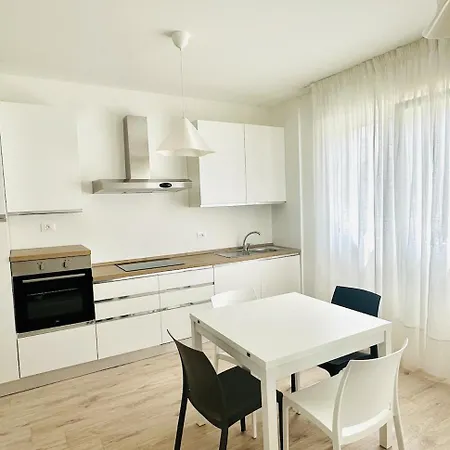 Verga 1 Behind Piazza Mazzini Immobil Relax Apartment